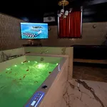 D'exception Avec Jacuzzi