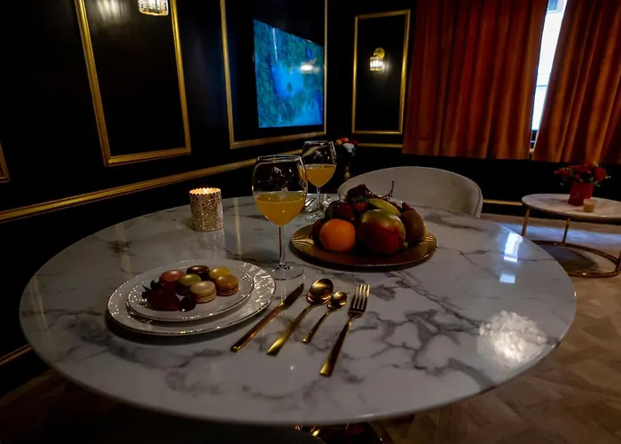 D'exception Avec Jacuzzi Апартаменты